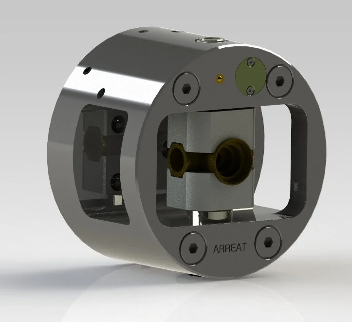 Hydraulic indexing chuck with custom contact surfaces for an elbow workpiece